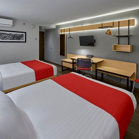 City Express By Marriott La Paz Bagian luar foto