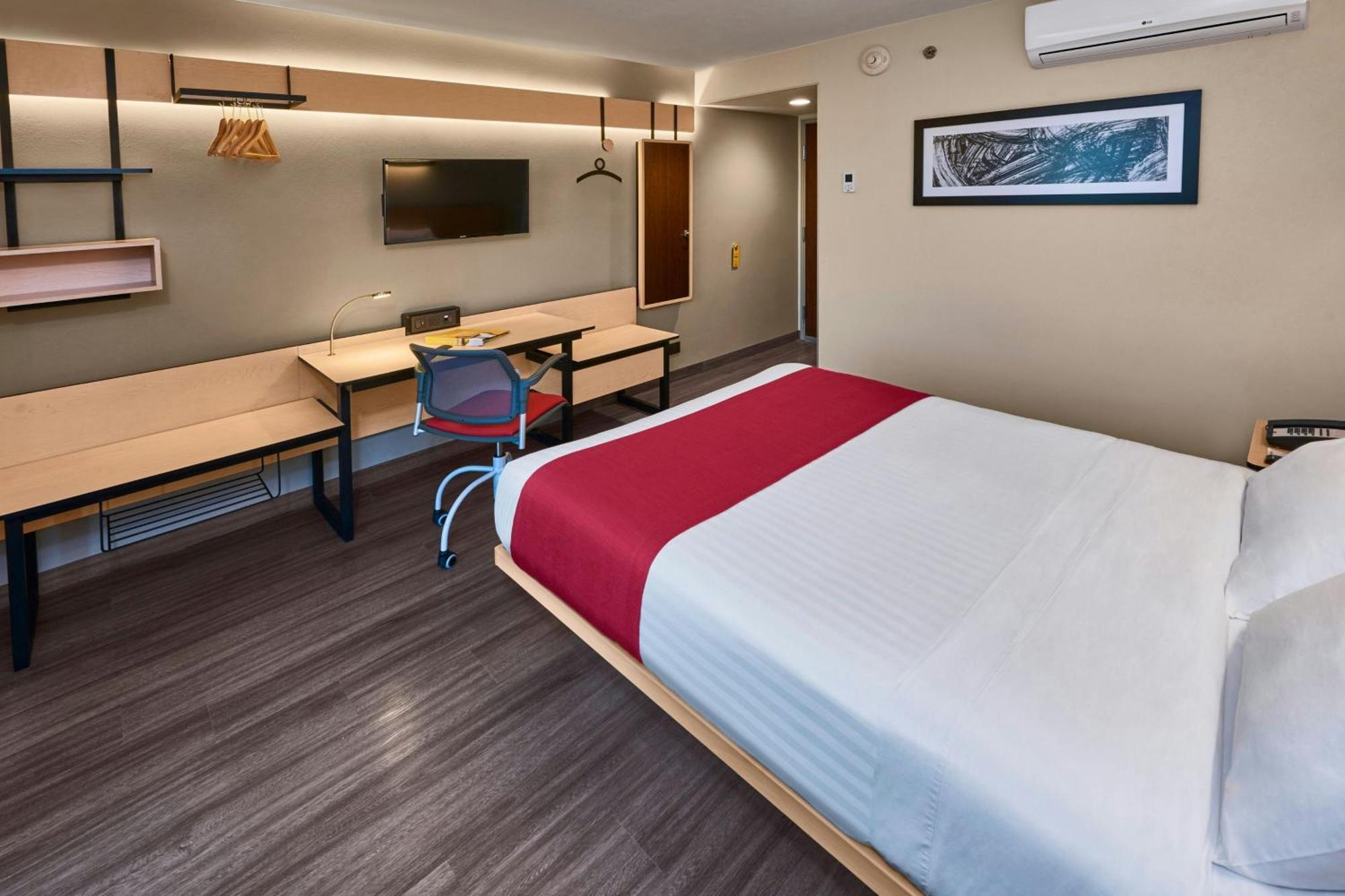 City Express By Marriott La Paz Bagian luar foto